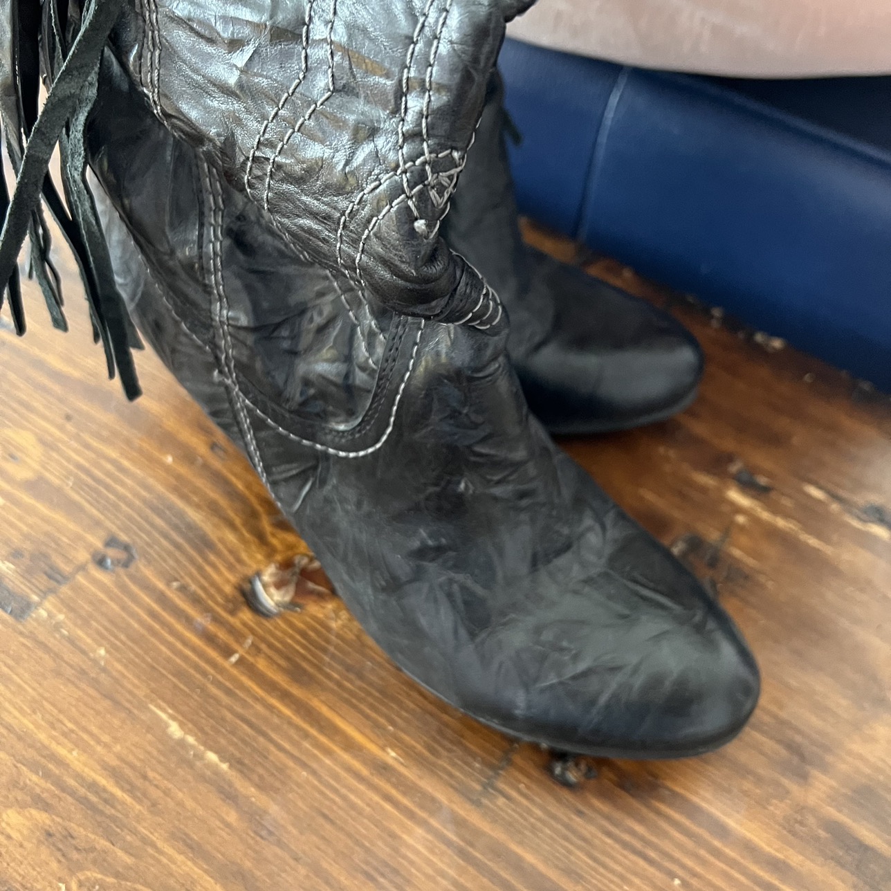 Genuine leather boots image indicator(2)