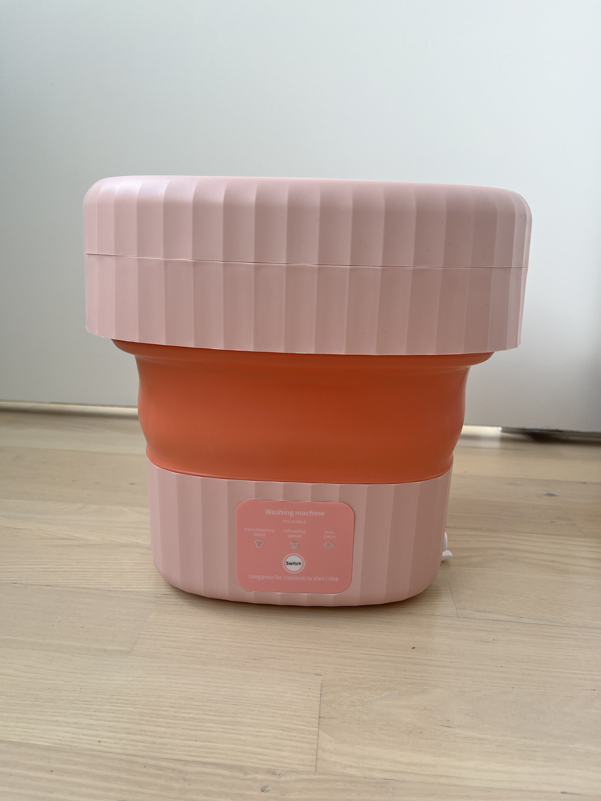 Portable mini washing machine! Collapsible, used once! thumbnail