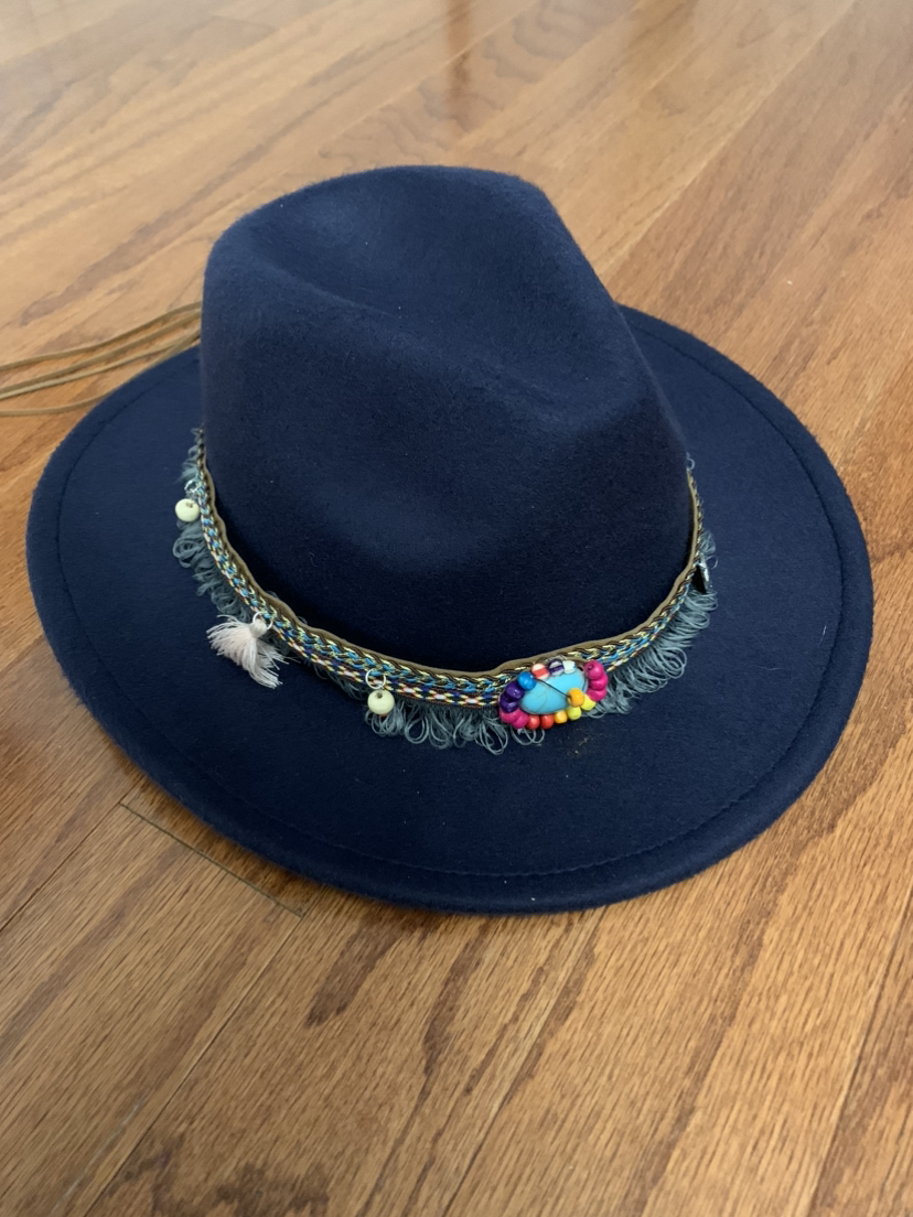 Halloween costume - cow boy hat (resizable) + scarf image indicator(2)