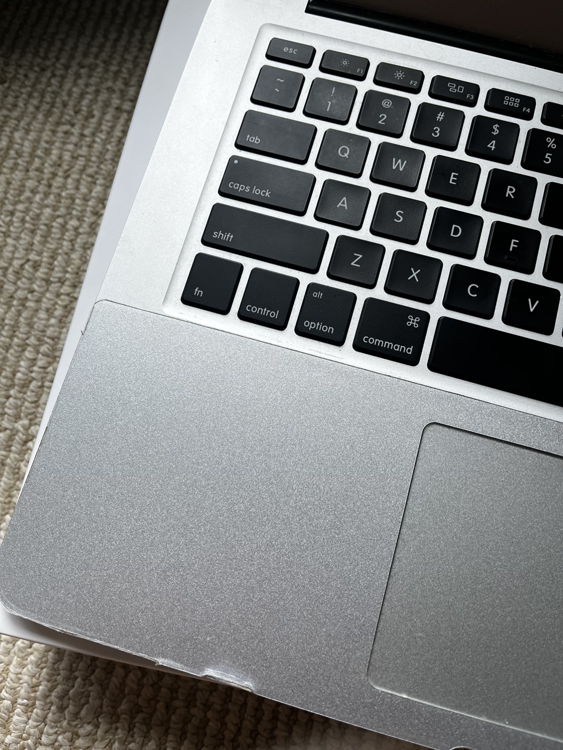 Macbook Air 13inch 2015 - photo 3