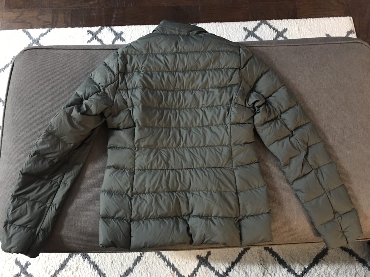 Uniqlo women’s down jacket XS olive green - photo 3