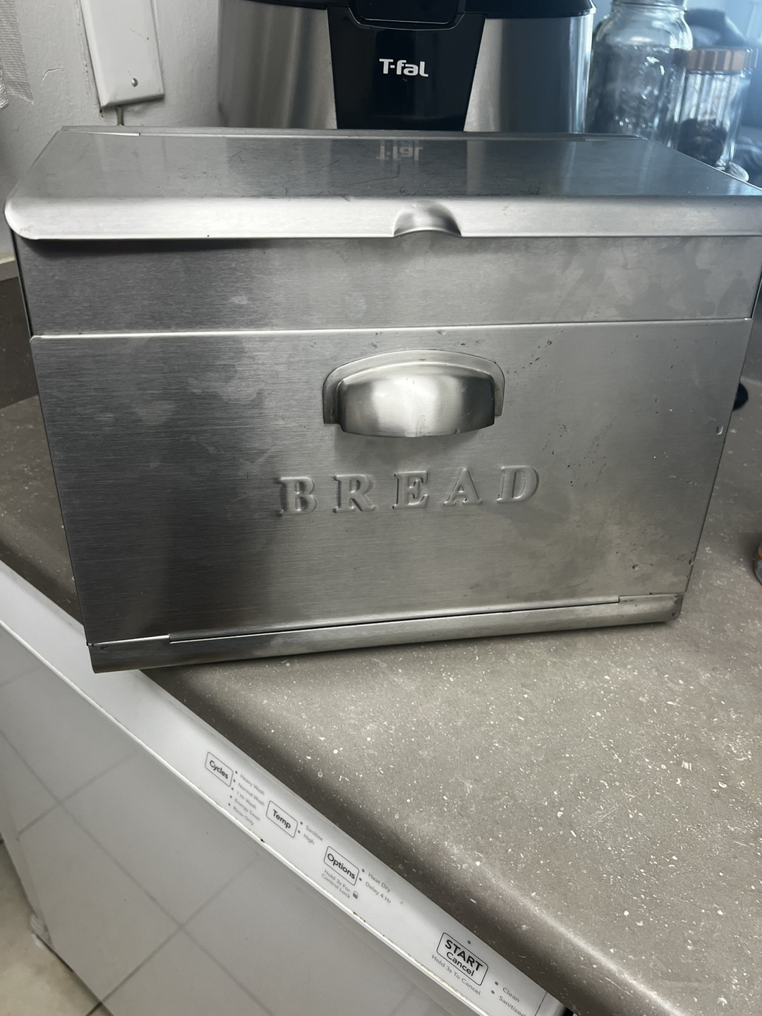 🎁 Bread case