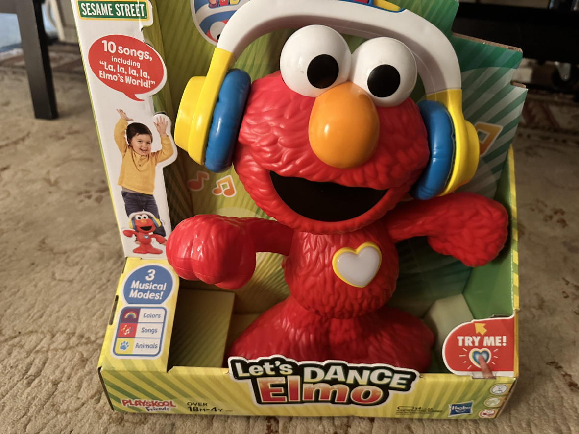 Dancing Elmo