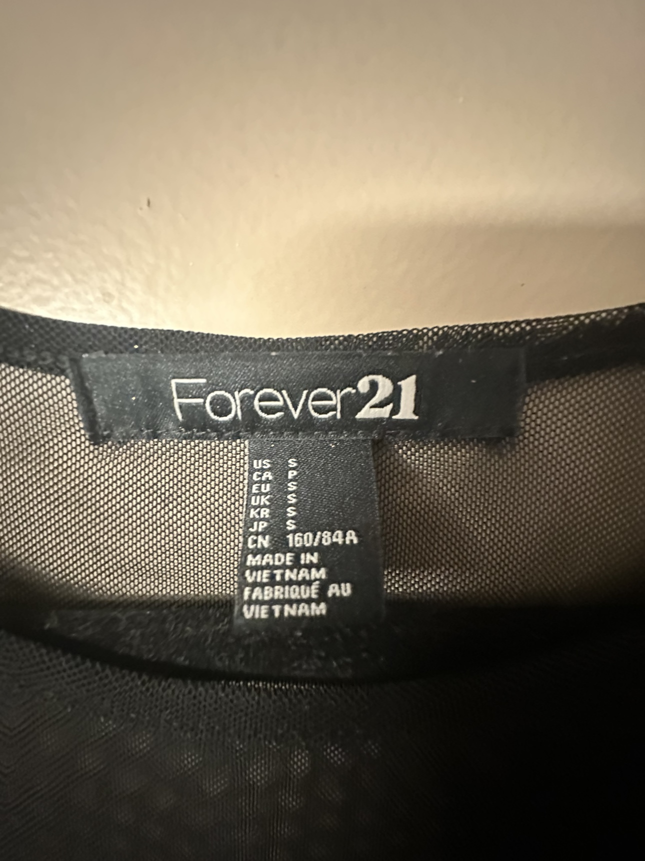 Free Pretty gold dress with mesh sleeves for Christmas Party image indicator(7)