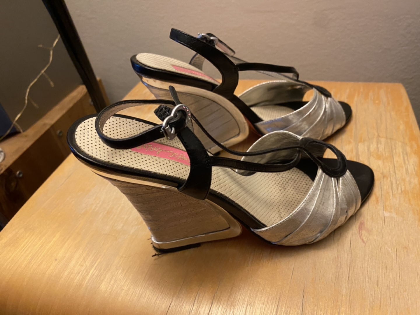Shoes thumbnail