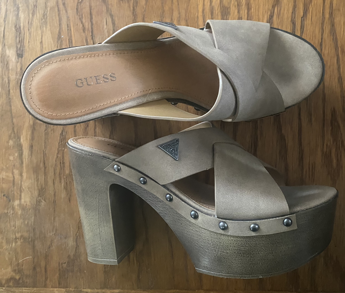 Guess heels size 8