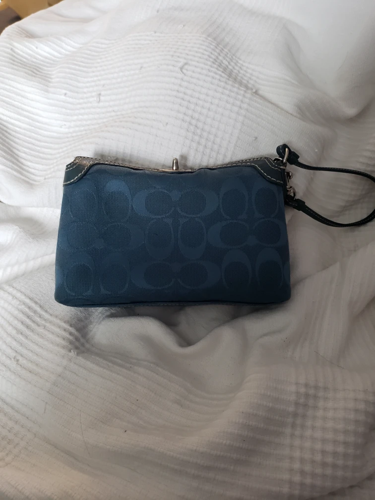 Coach clutch purse thumbnail