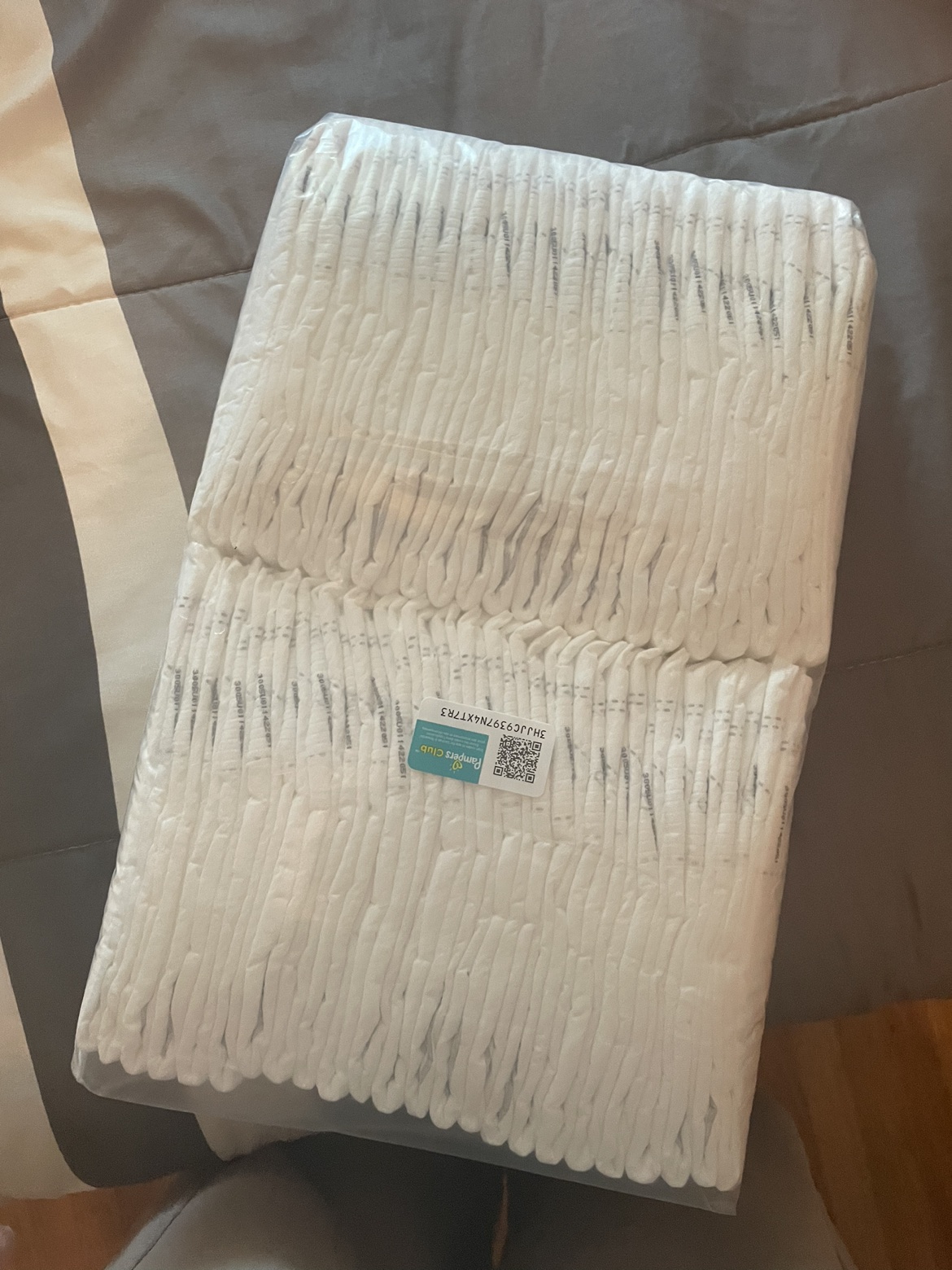 Pampers diapers thumbnail