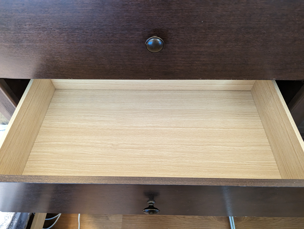Wooden Dresser with 5 drawers - MOVING SALE image indicator(3)