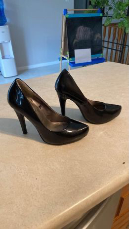 Jules + James Black Pumps 7 image indicator(4)