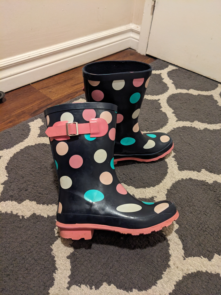 Rain boots size 1 $15 - photo 5