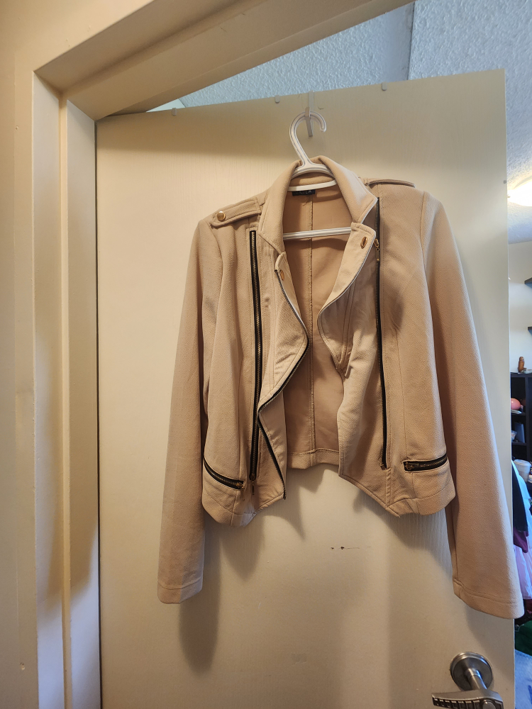 Beige Coat         M - photo 2