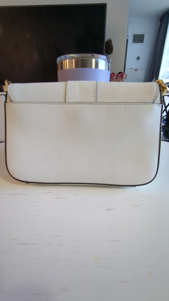 Michael Kors purse image indicator(3)