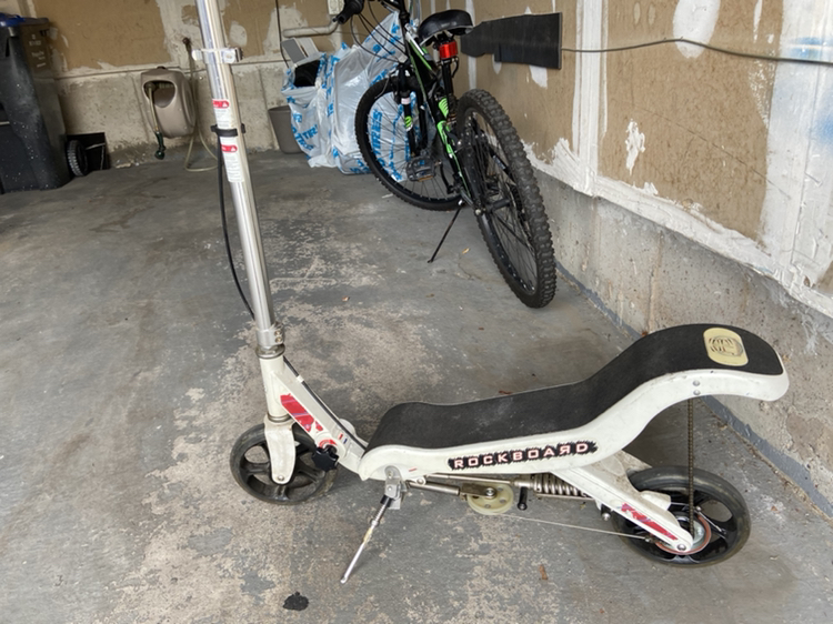 Adults scooter/ bike thumbnail