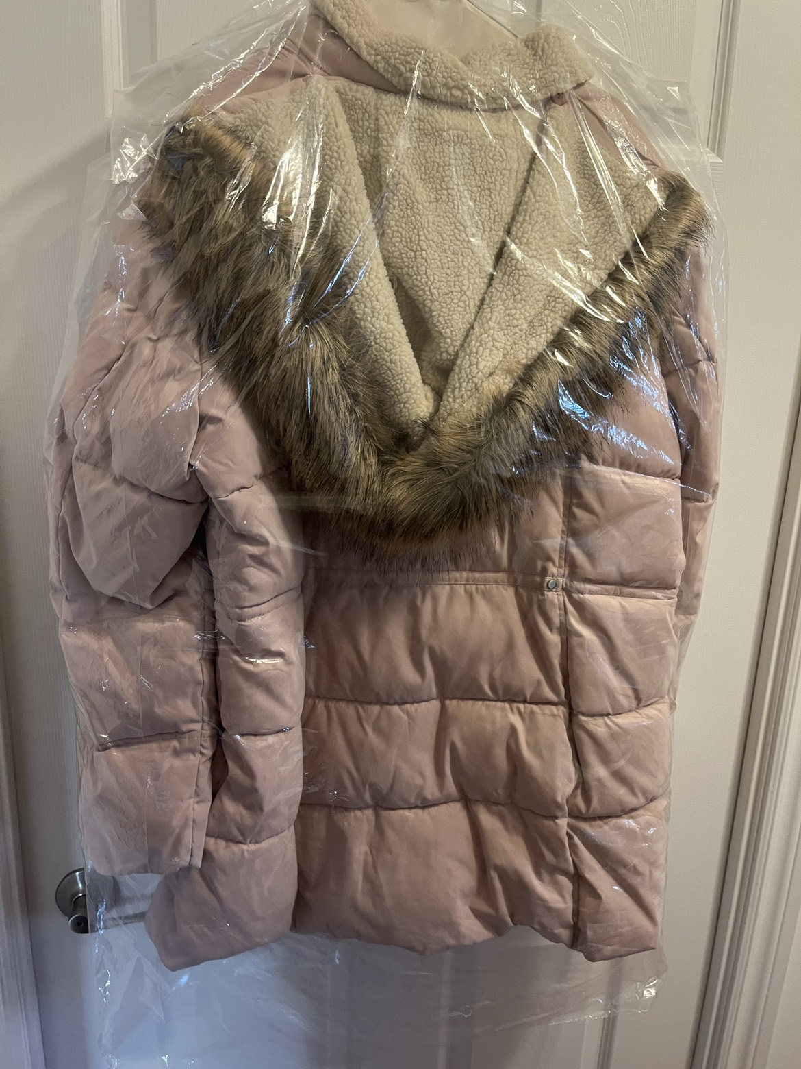 London Fog parka image indicator(2)