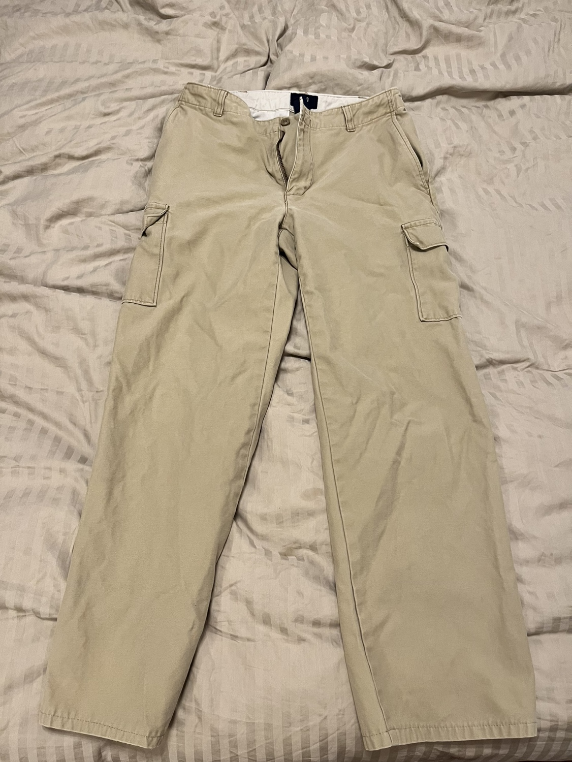 Beige pants thumbnail