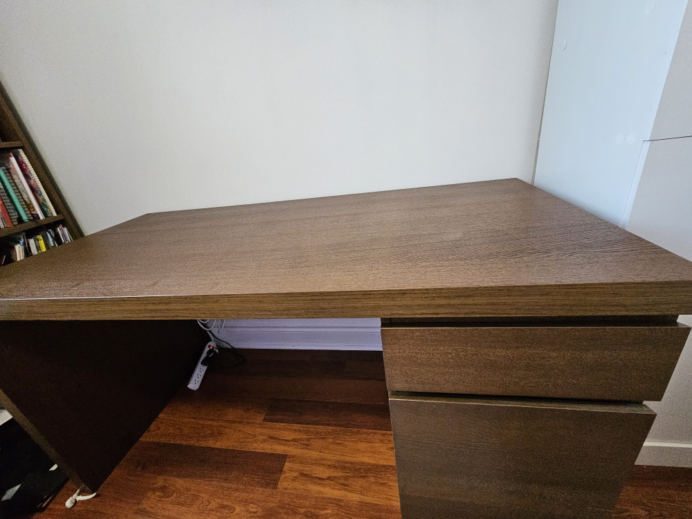 ikea desk- MALM Desk, brown stained ash veneer, - photo 2