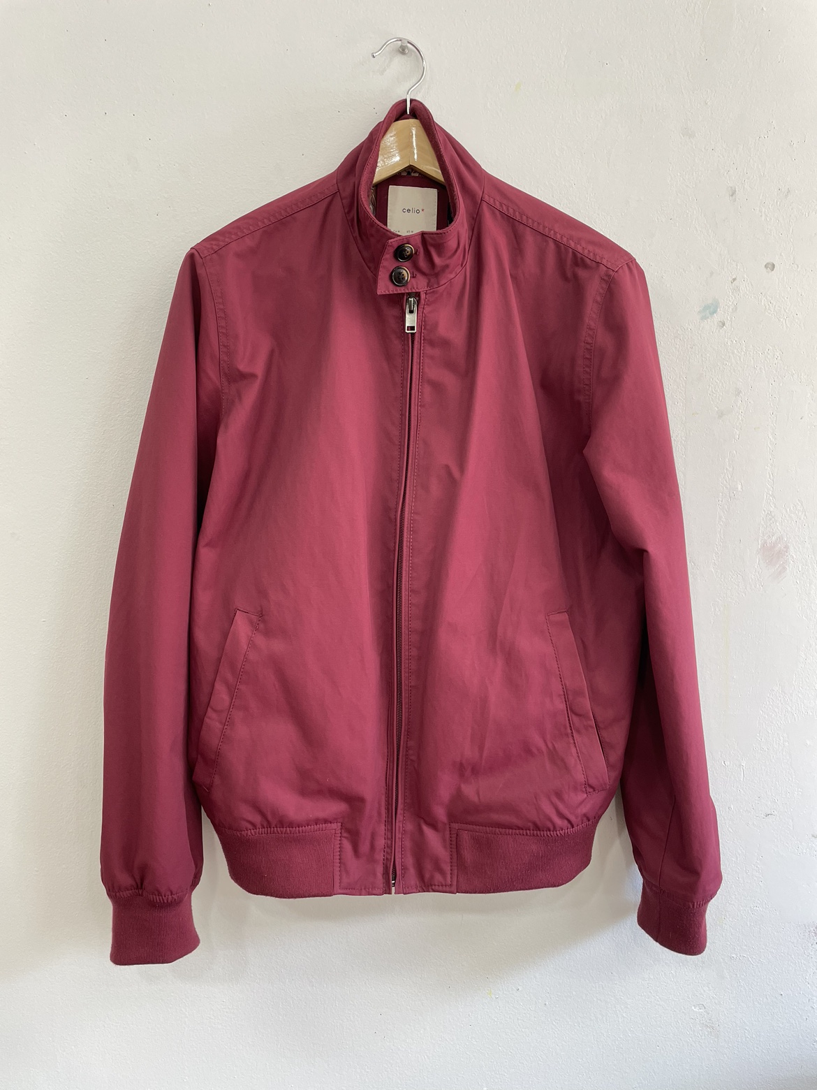 Men’s medium celio baseball jacket image indicator(2)