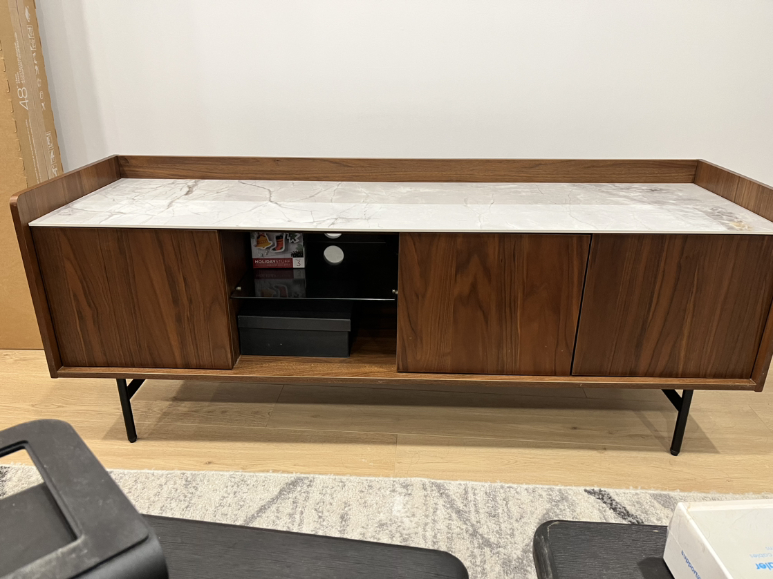 Structube Mika Media Unit image indicator(5)