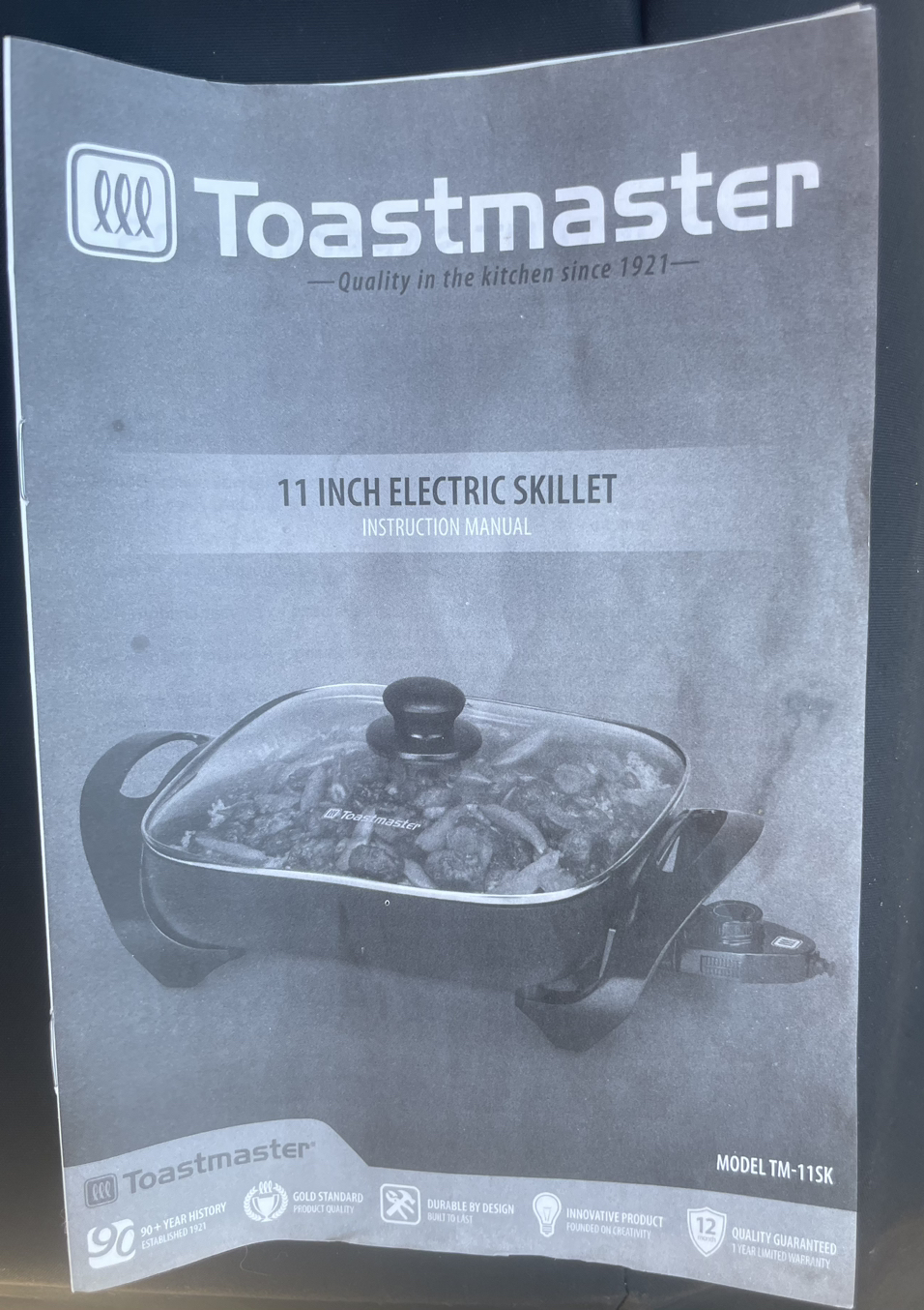Electric skillet