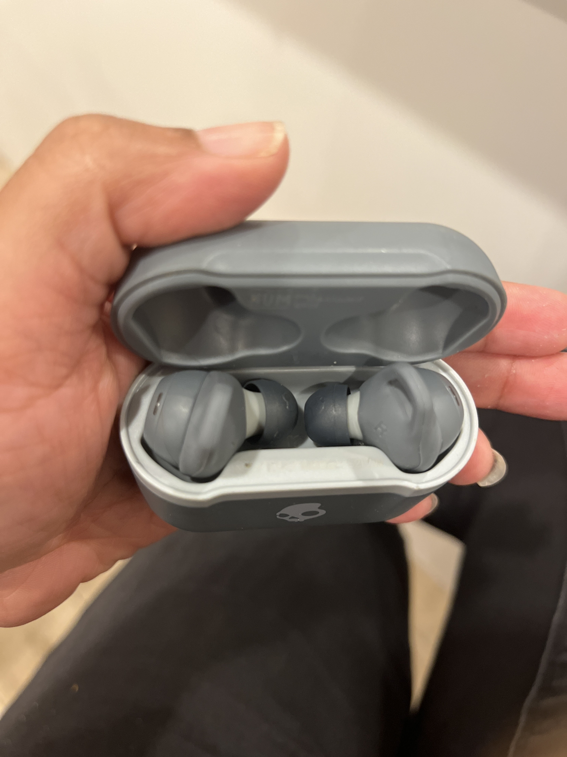 Skull candy earbuds - photo 2