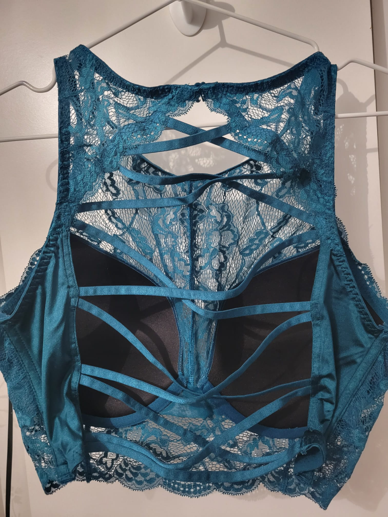 lasenza padded bralettes image indicator(2)