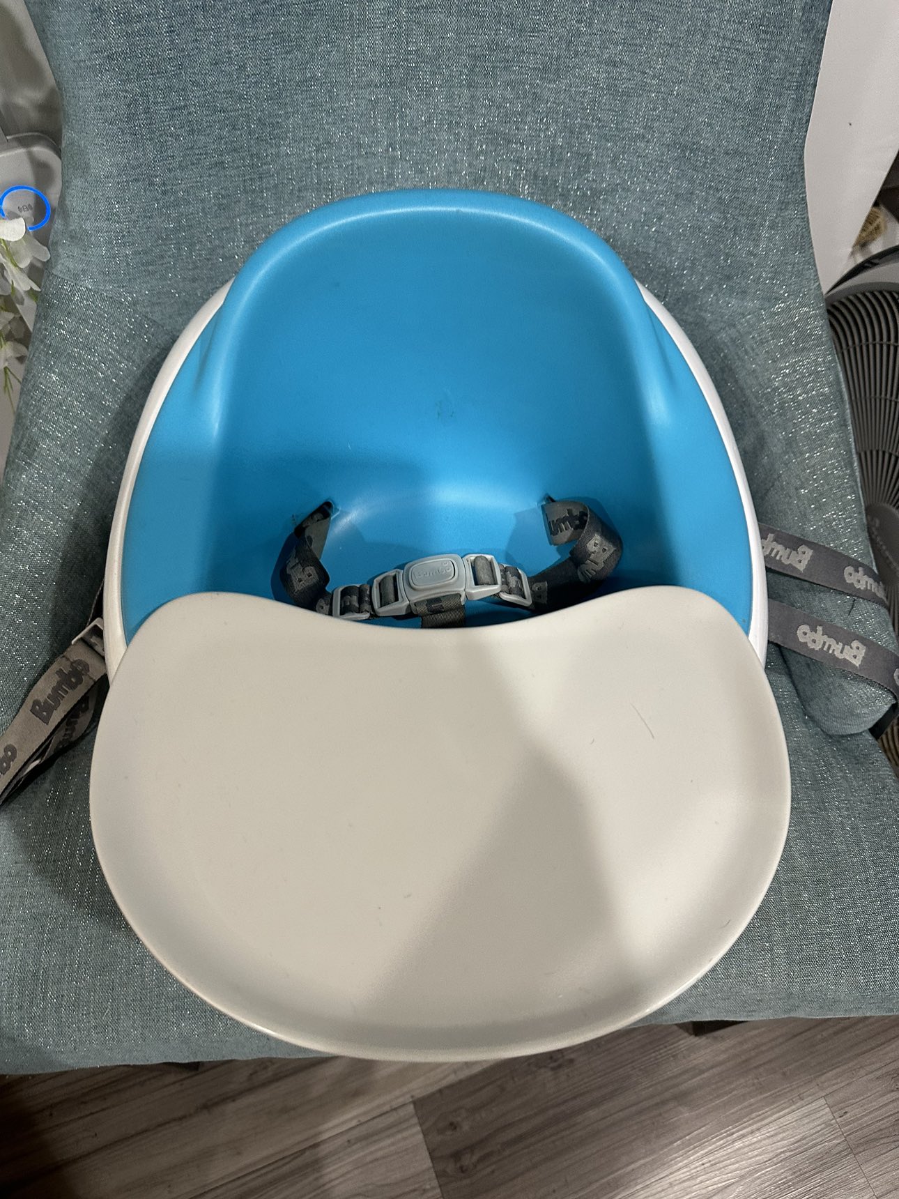 Bumbo Seat with Tray - photo 3