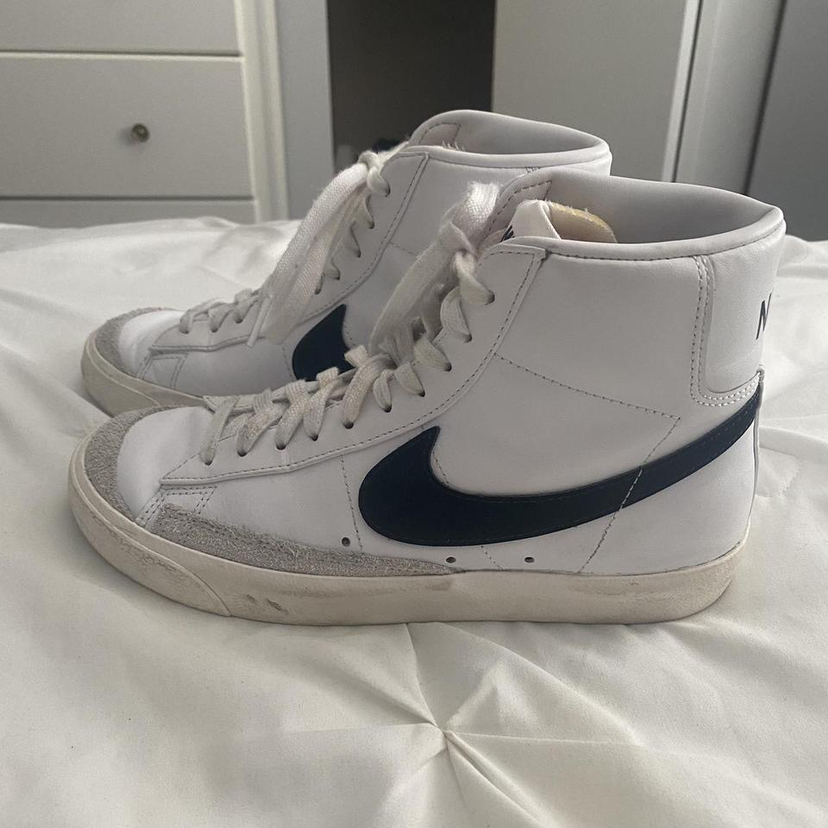 Nike Blazer Mid ‘77