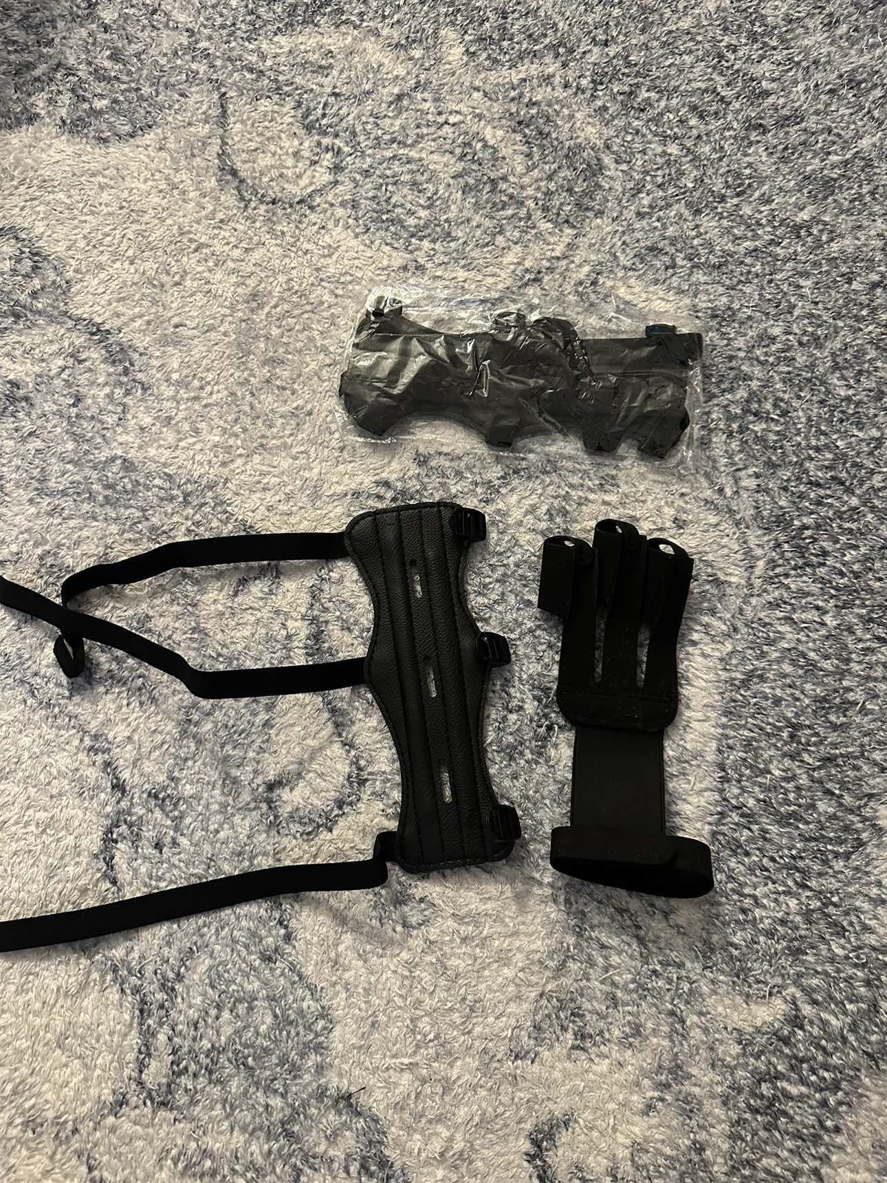 Archery Arm Guards and Finger Guard image indicator(2)