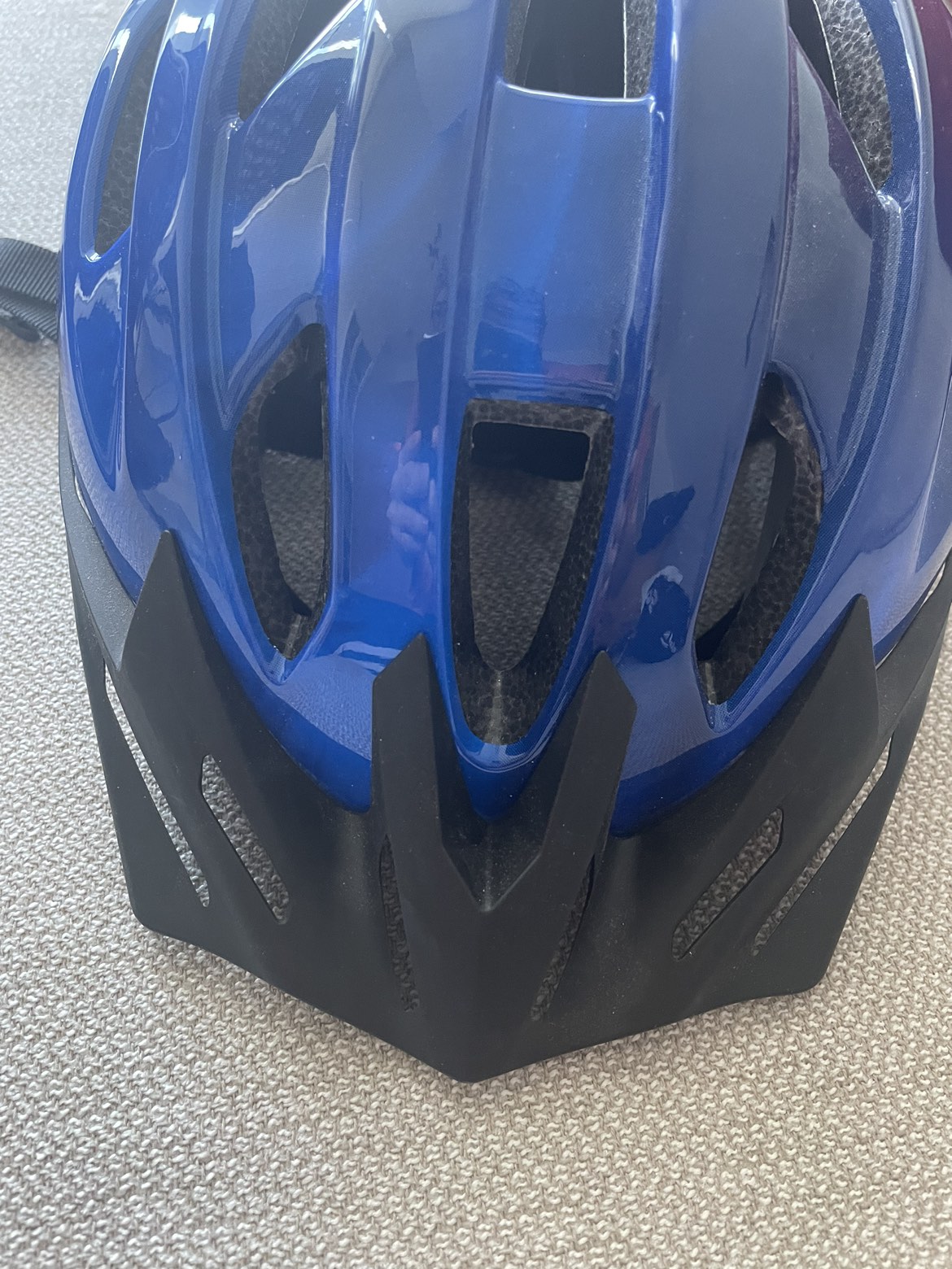 Bike Helmet Brand New - photo 3