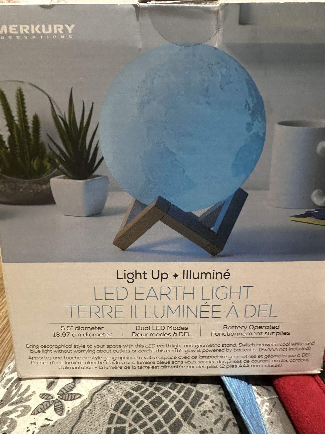 LED Earth Light - photo 2