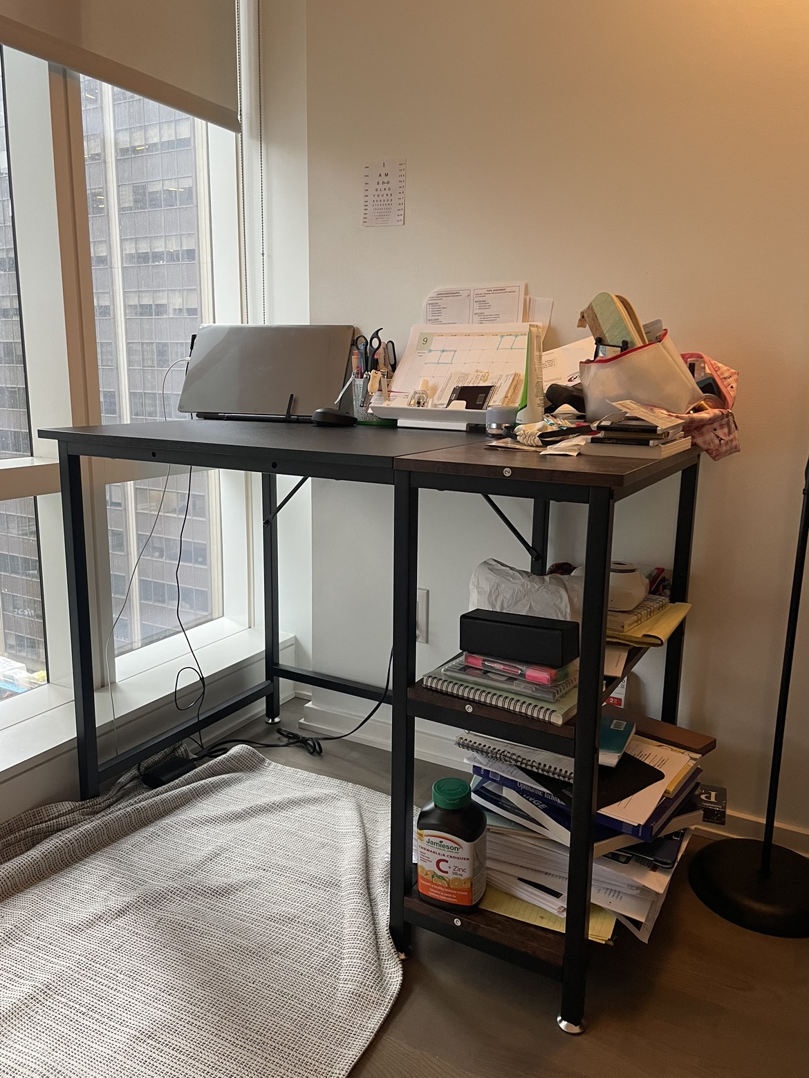 Desk (can be disassembled)