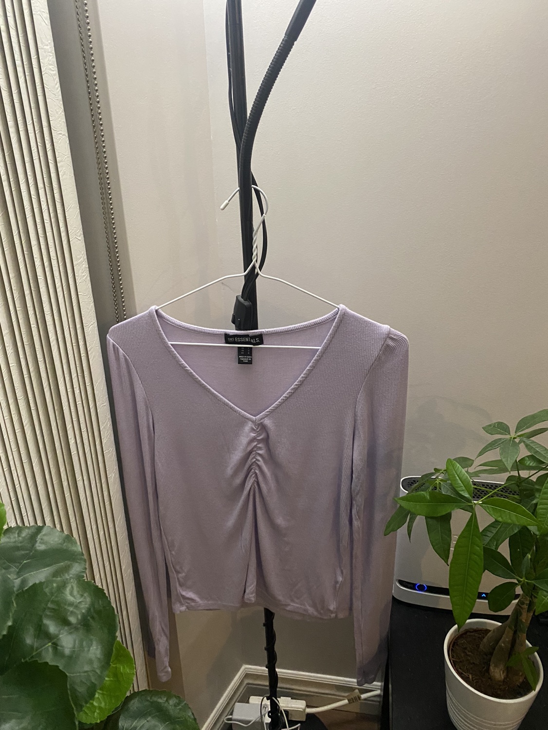 Lavender top by essentials image indicator(2)