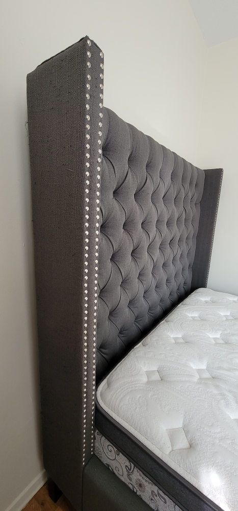 PICK UP ASAP Full bed frame with firm mattress - photo 3