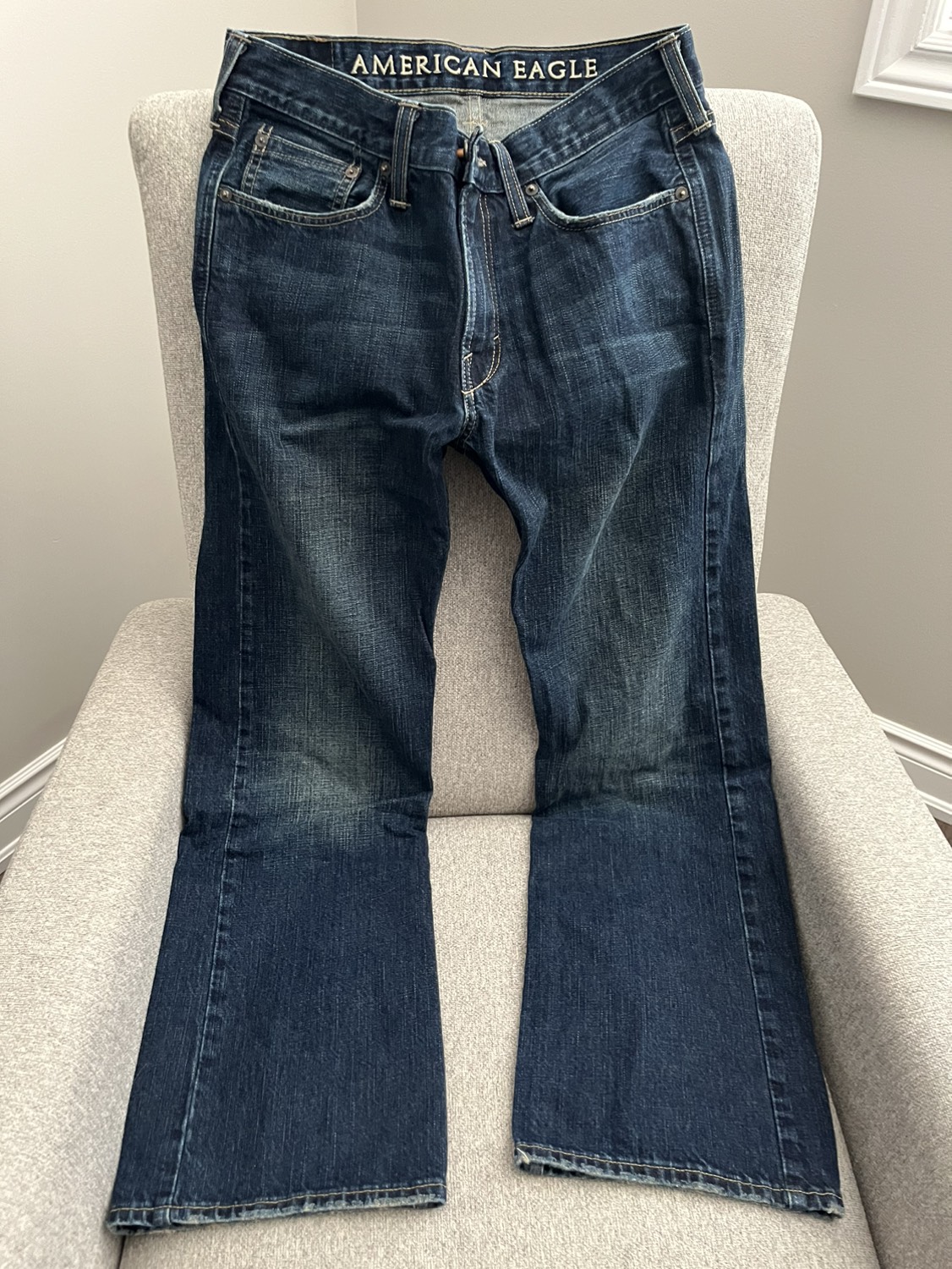 FREE Men’s American Eagle jeans thumbnail