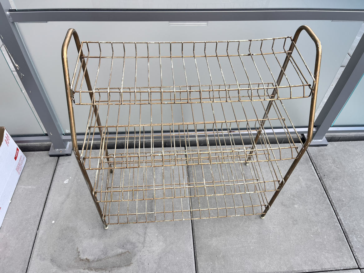 Shoe rack (wire)