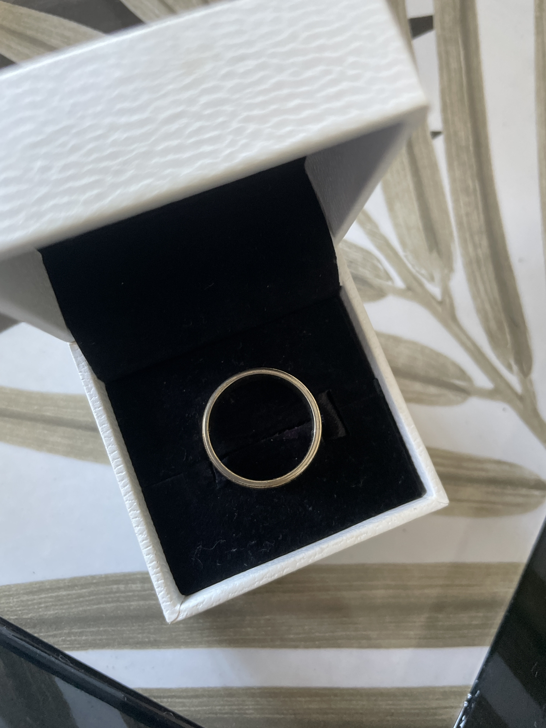 Gold ring image indicator(3)