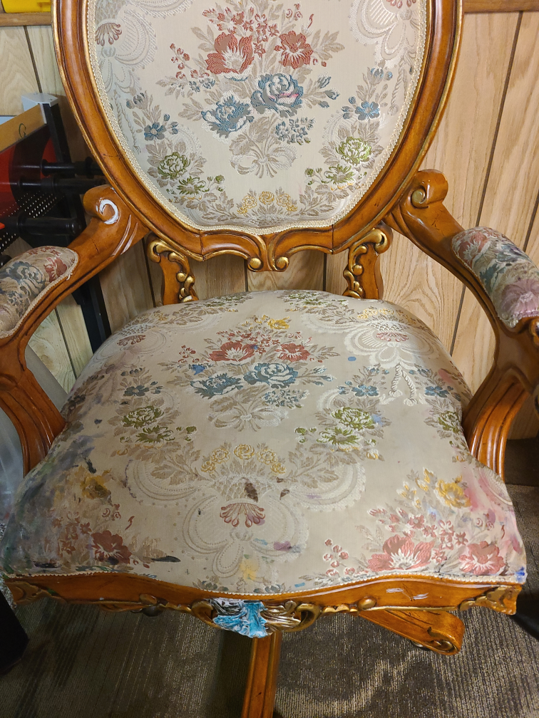 Chair - photo 3
