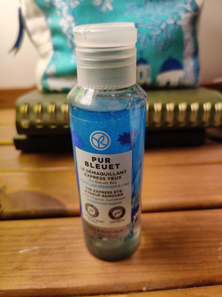 Yves Rocher Eye Makeup Remover thumbnail