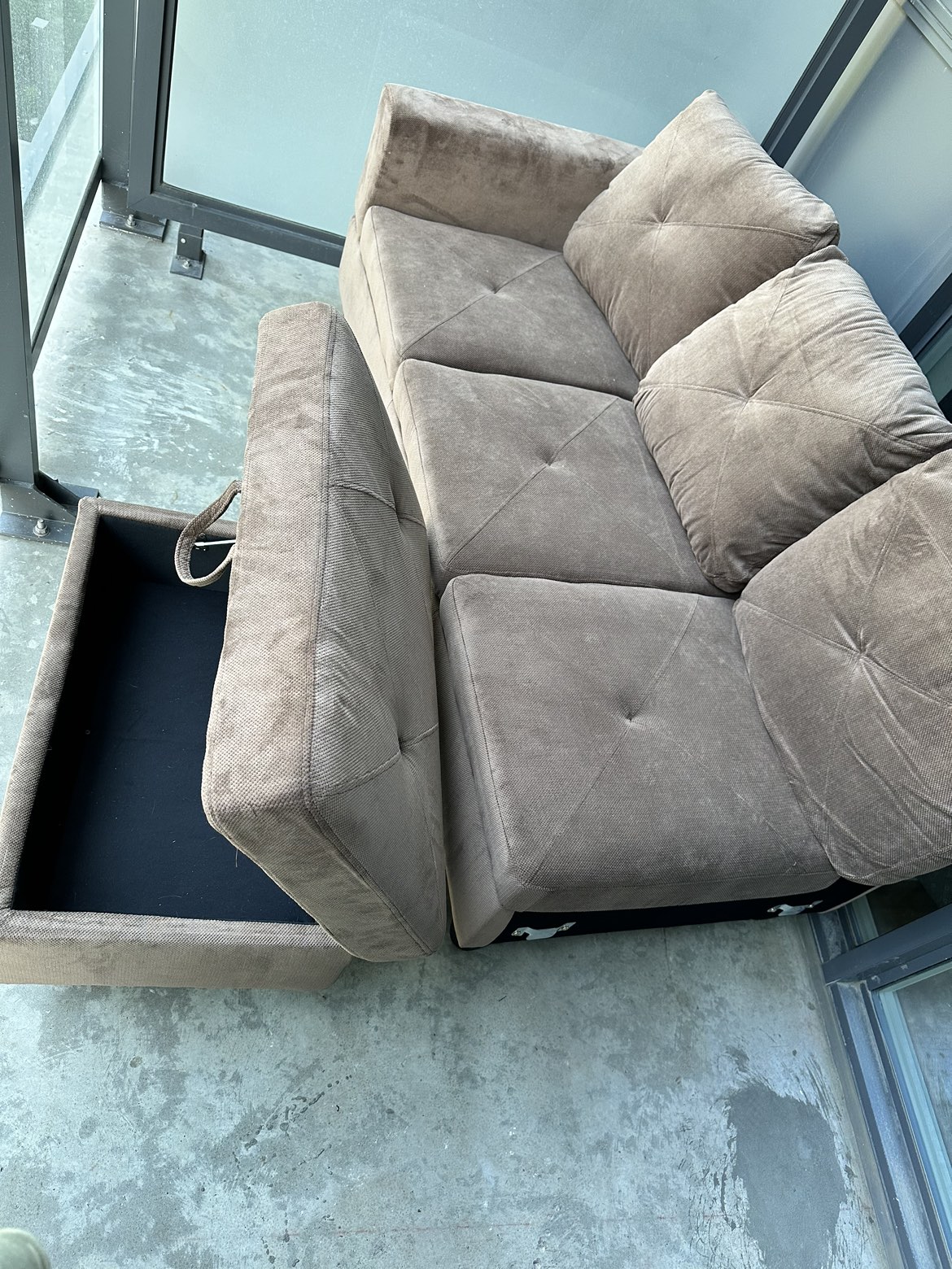 Brand new three seater sofa + Ottomon with storage - photo 4