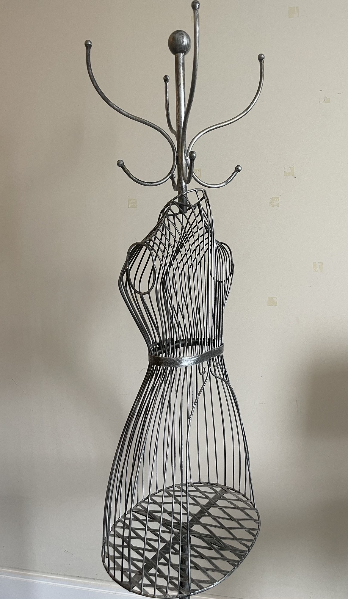 Coat Hanger Freestanding with storage - photo 4