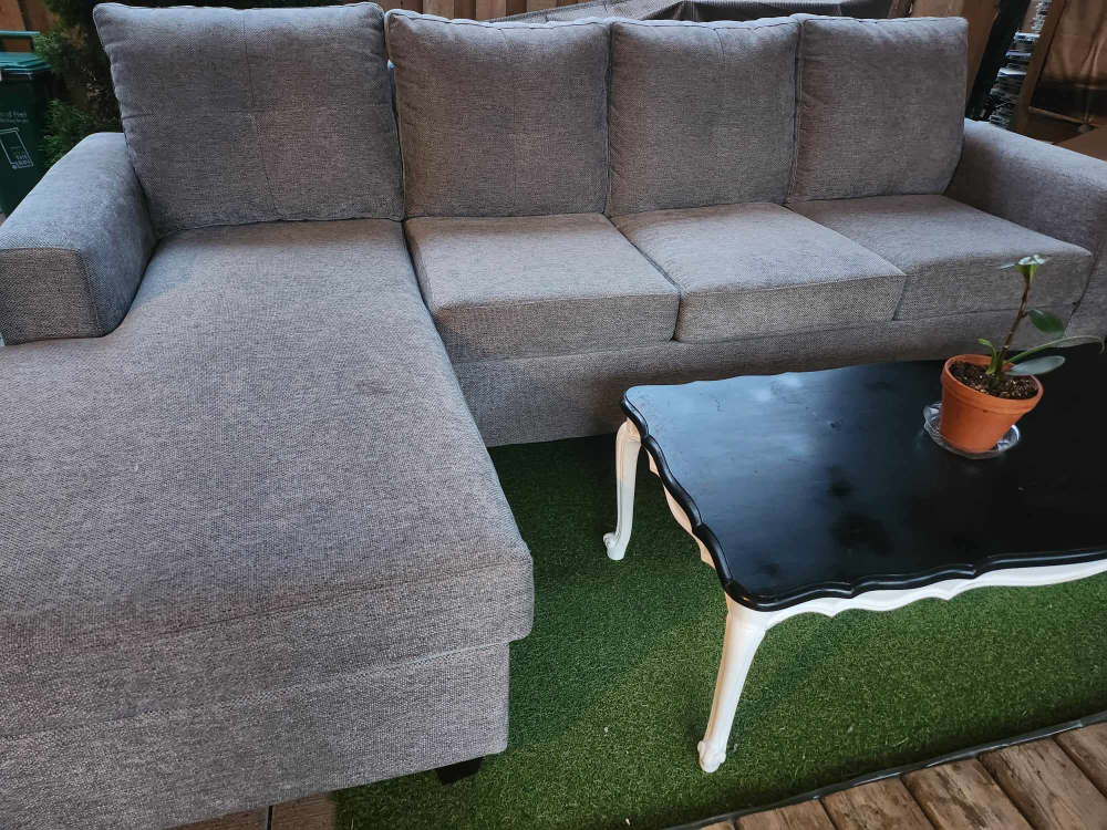 Living room set - Sectional sofa + Coffee table - photo 4