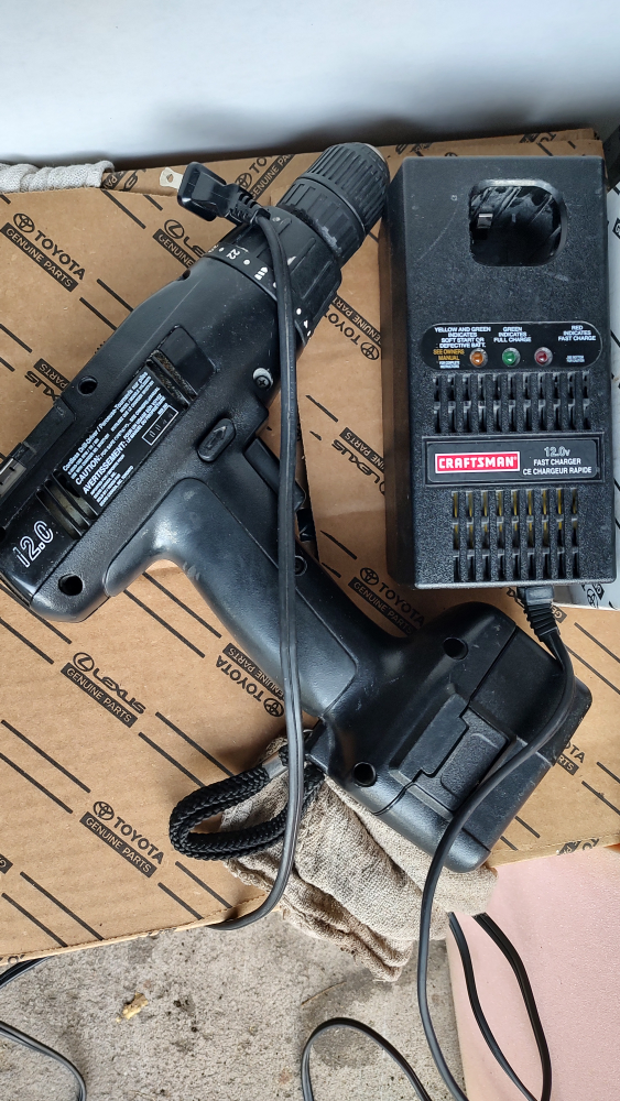 cordless drill - photo 2