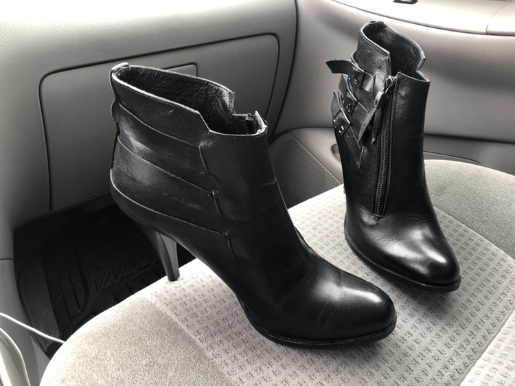 Ankle boots. image indicator(2)