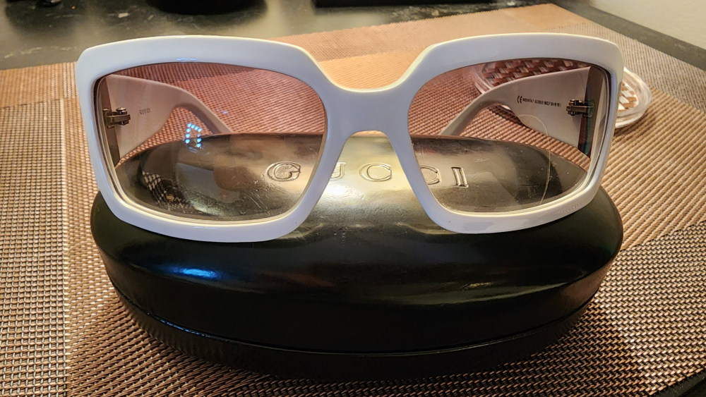 GUCCI - womens sunglasses (white) - photo 2
