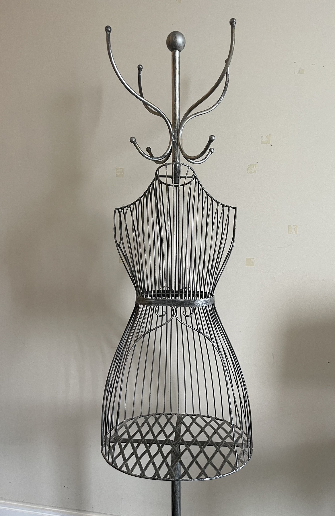 Coat Hanger Freestanding with storage - photo 3