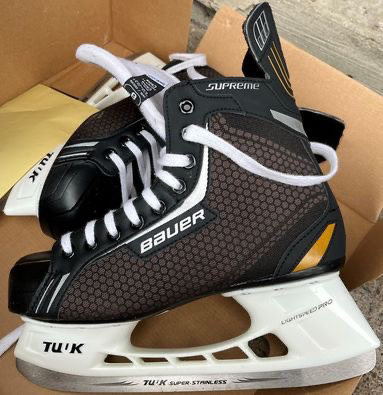 Ice Skates BAUER Supreme Pro 8R