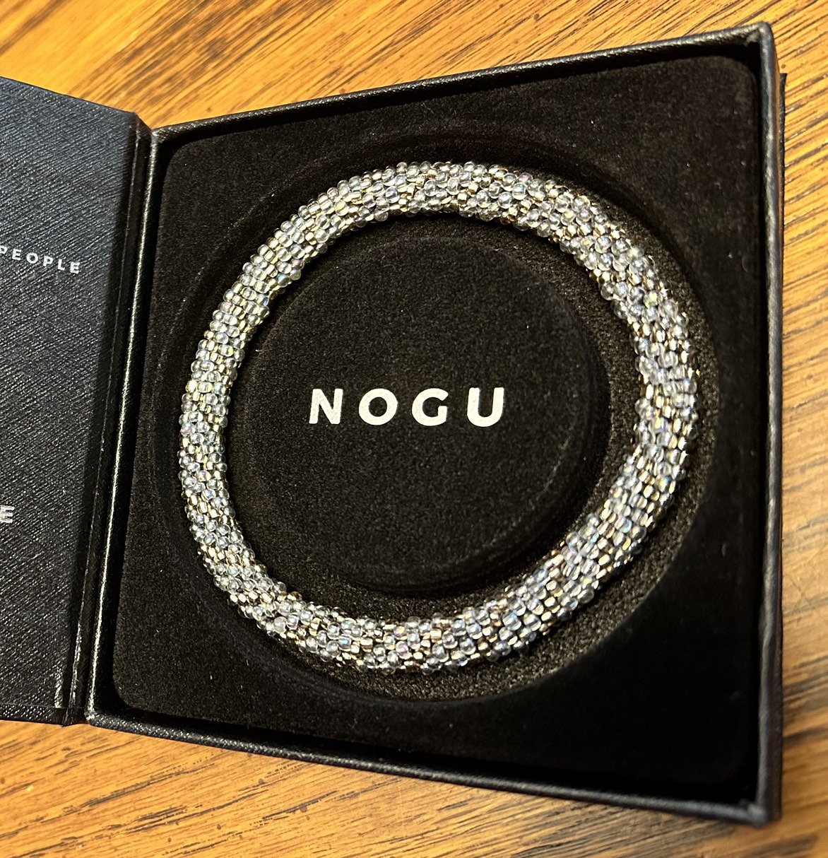 ✨✨Luxe Metallic 8” Himalayan Bracelet image indicator(3)