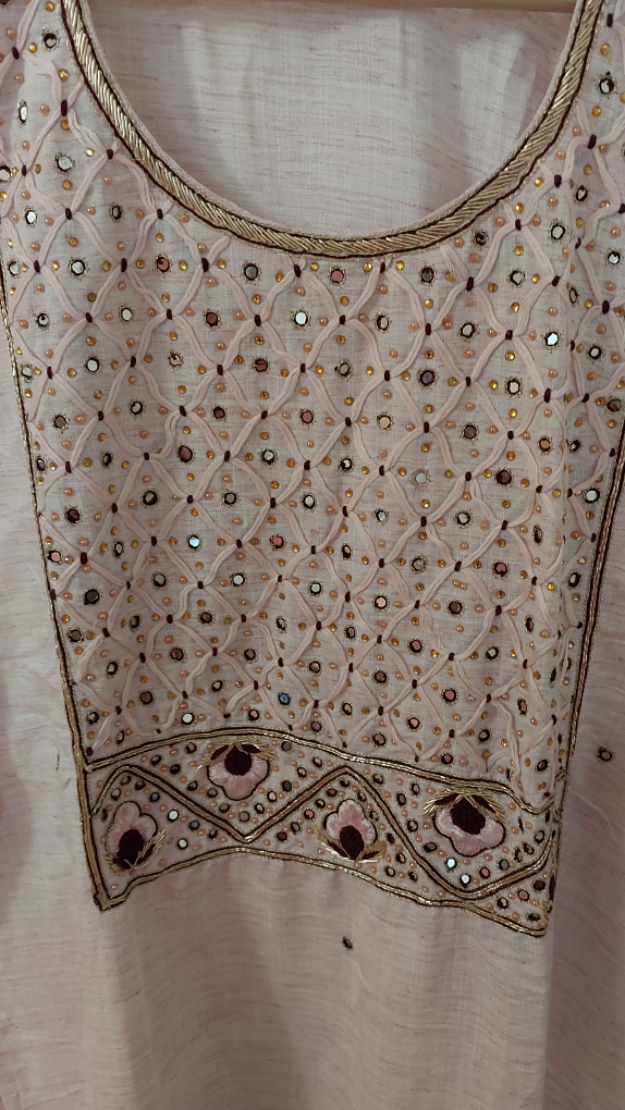 BRAND NEW womens embroidery suit set image indicator(2)