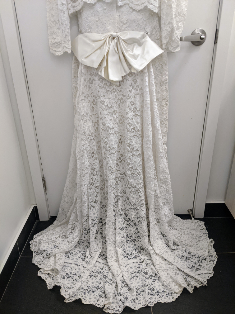 ARMANDO GIRON vintage pearl beaded lace wedding dress set - photo 2